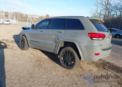 2022 Jeep Grand Cherokee Wk Laredo X 4X4 from USA, damaged, VIN 1C4RJFAG5NC140439